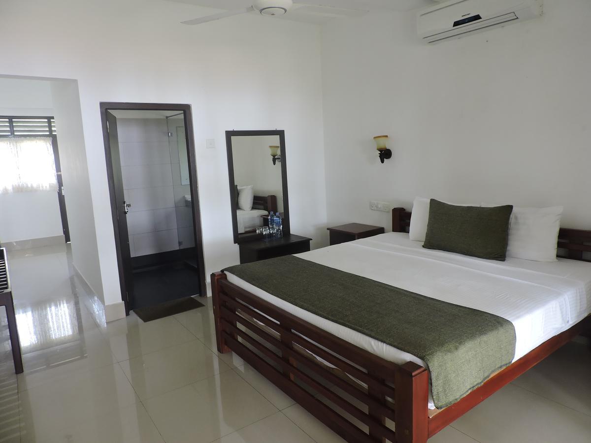 Seachange Bed & Breakfast Talpe Luaran gambar