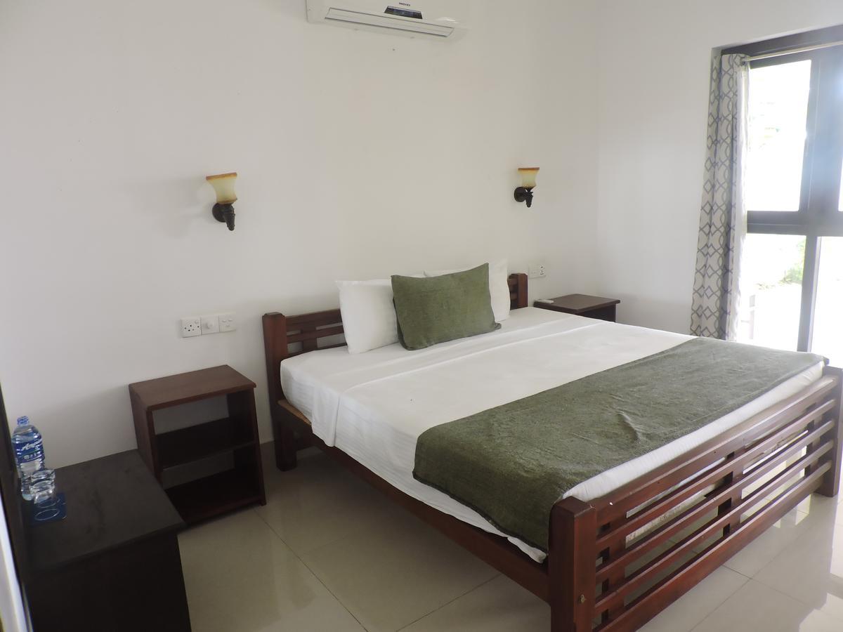 Seachange Bed & Breakfast Talpe Luaran gambar