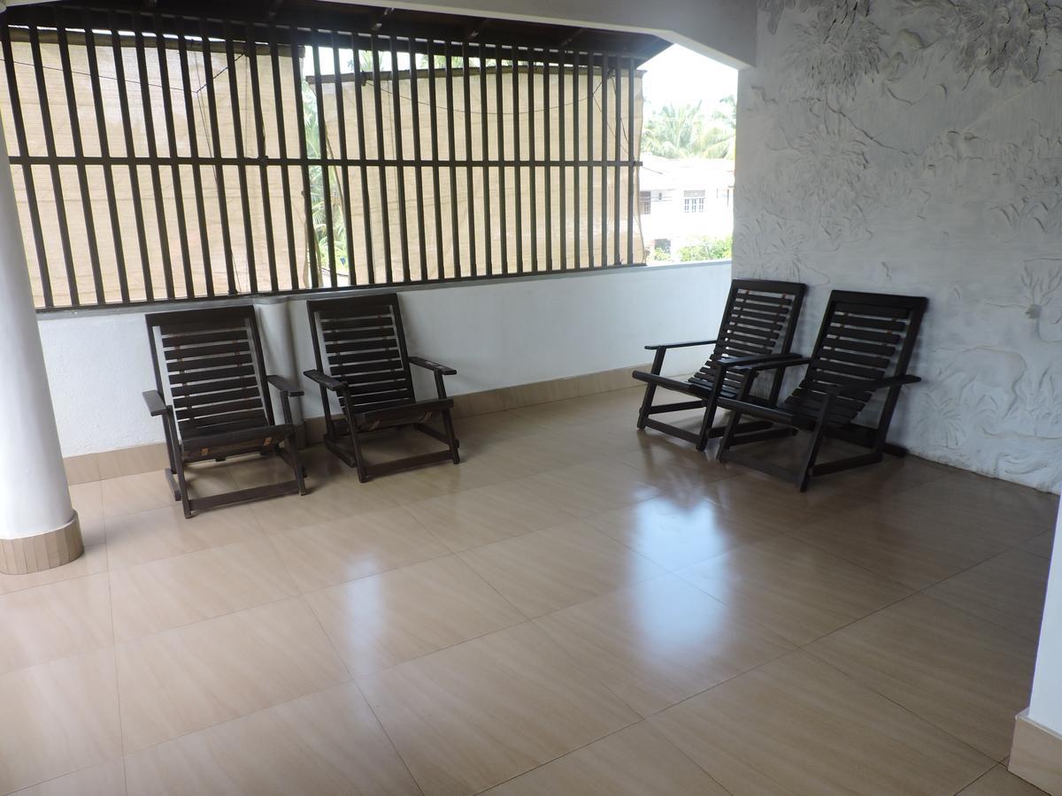 Seachange Talpe Luaran gambar